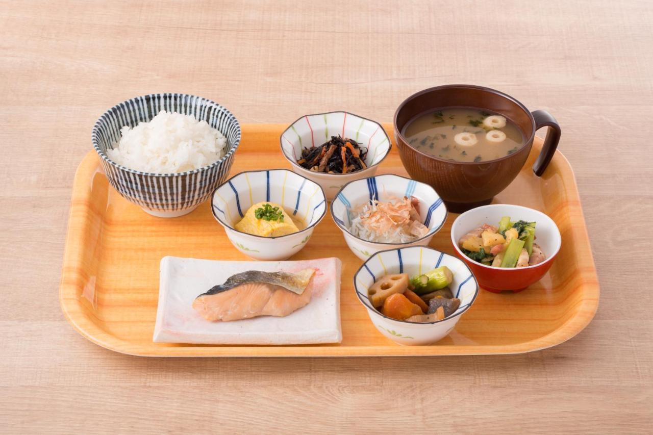 Hotel Sun Clover Koshigaya Eki Mae מראה חיצוני תמונה